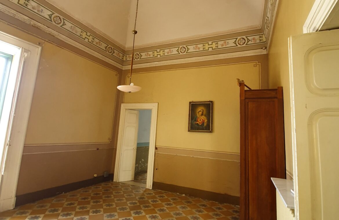 immobile pavimentazione storica palazzo epoca salice salentino arke immobiliare